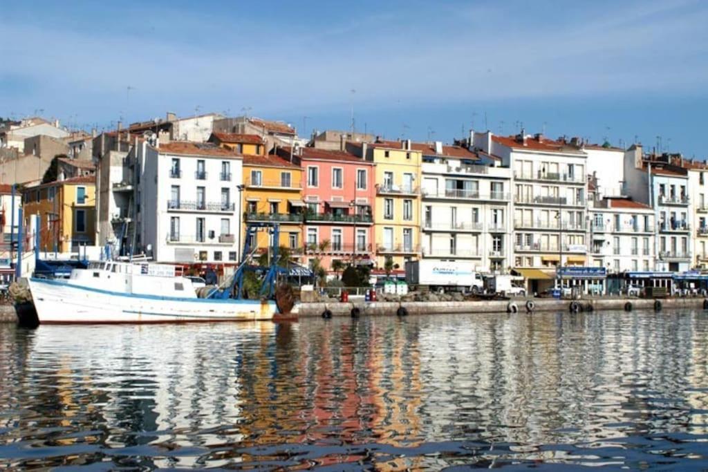 Appt 4 Pers Avec Jardin Ombrage En Centre Ville De Sete Exterior photo